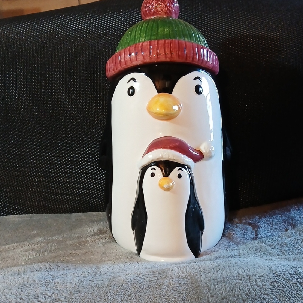 Vintage Penguin Cookie Jar with Santa Hat